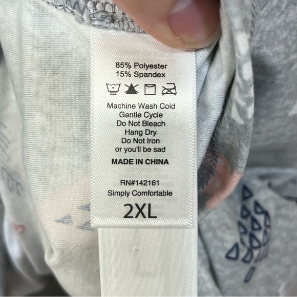 LuLaRoe Dream 2XL Holly Pajama Set - Picture 7 of 12